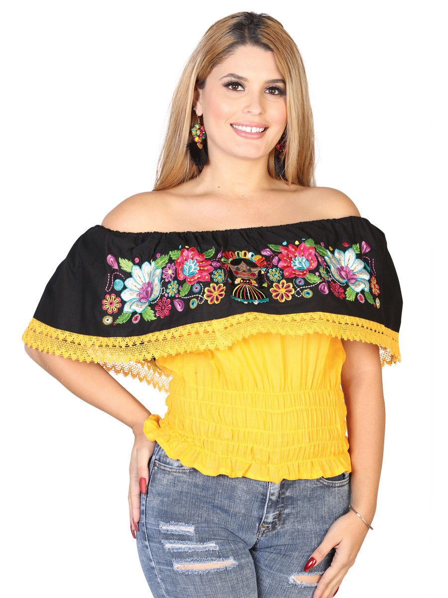 Blusa Artesanal de Olan Bordada de Flores y Muñeca Maria para Mujer Handmade Blouse Mexico Artesanal Yellow